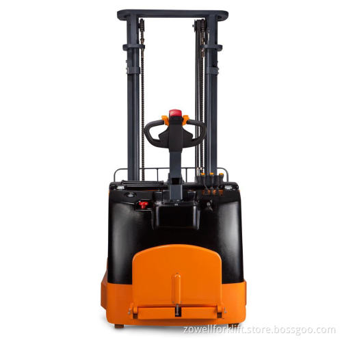 Lift Truck Electric Reach Stacker